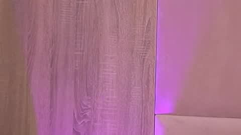 Ava online show from March 2025 10:05:02 PM