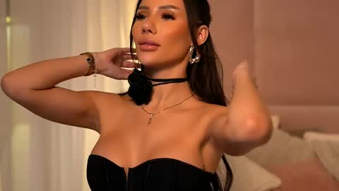 Snapshot of ava_heath chatting on May 2026 01:03:02 AM Ava online show from May 2026 01:03:02 AM