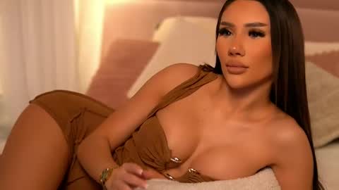 Snapshot of ava_heath chatting on May 2026 02:18:01 AM Ava online show from May 2026 02:18:01 AM
