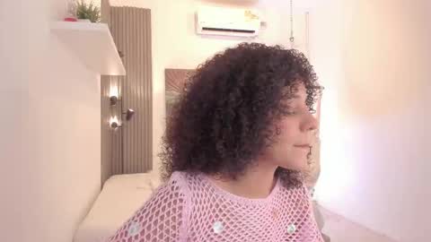 Snapshot of avalon_badger chatting on February 2026 07:52:01 PM Avalon online show from February 2026 07:52:01 PM