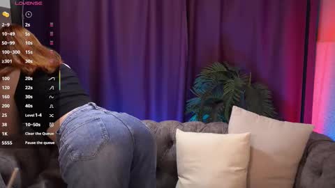 Snapshot of avaryder chatting on February 2026 01:32:02 PM Ava online show from February 2026 01:32:02 PM