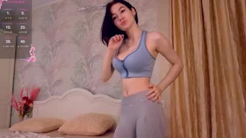 aveloria online show from October 2025 06:07:01 PM