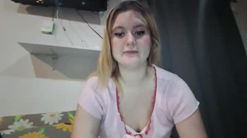 Avery Doll online show from July 2026 02:25:02 AM