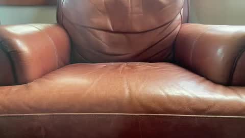 Snapshot of avgdiver chatting on March 2025 07:05:01 PM avgdiver online show from March 2025 07:05:01 PM