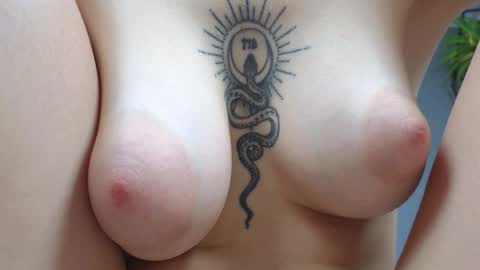 avgustina_love online show from February 2025 03:08:01 PM