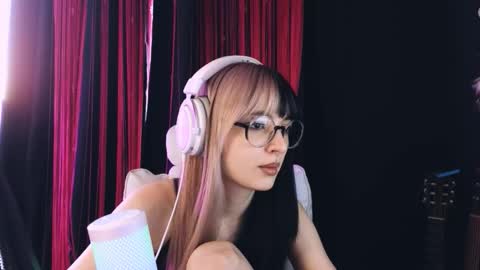 Snapshot of avi_nile chatting on March 2026 12:22:01 PM Avriel online show from March 2026 12:22:01 PM