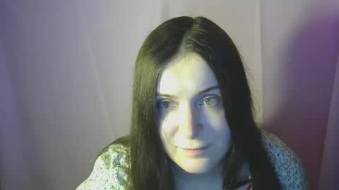 avialenne online show from April 2026 05:26:02 PM