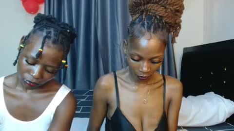 Snapshot of avian_babe chatting on February 2026 08:54:02 AM Avian online show from February 2026 08:54:02 AM