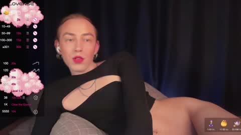 avril_pearly_ online show from February 2025 07:55:01 PM