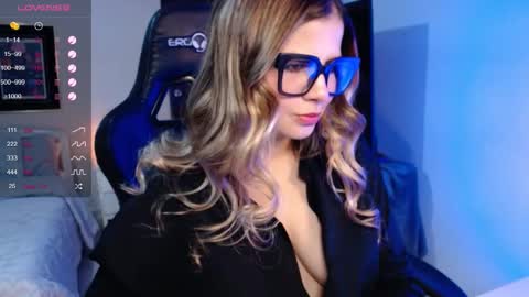 Avrill Morgan online show from February 2026 01:09:01 AM