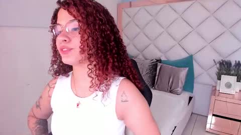 Avril  online show from January 2026 12:40:02 PM