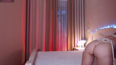 Snapshot of avrora_lew_ chatting on July 2026 09:21:01 PM Avrora Inst online show from July 2026 09:21:01 PM