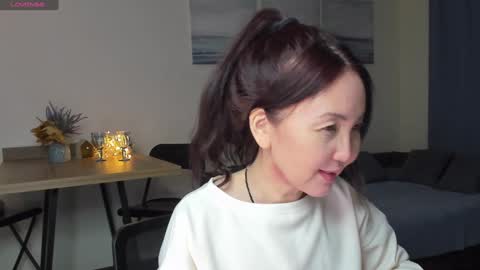 Avrora online show from January 2025 08:18:01 PM