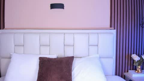 Avy  online show from April 2026 11:35:01 AM