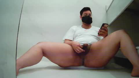 awardy3211 online show from September 2025 10:06:02 AM