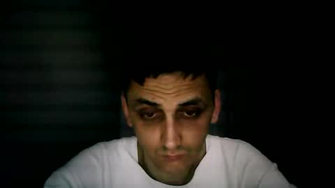 awesenheit online show from November 2025 07:47:01 PM