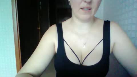 Snapshot of awesomeladyy chatting on February 2026 08:57:02 AM awesomeladyy online show from February 2026 08:57:02 AM