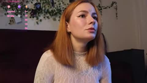 Tris online show from September 2025 04:35:02 AM