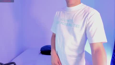 axel__fierro online show from April 2026 09:30:02 PM