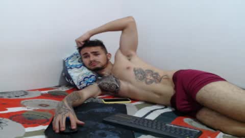 Axel online show from January 2025 08:04:01 PM