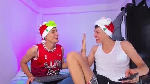 AXEL online show from December 2025 07:53:01 PM