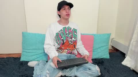 Axel Evanss online show from December 2024 12:40:02 PM