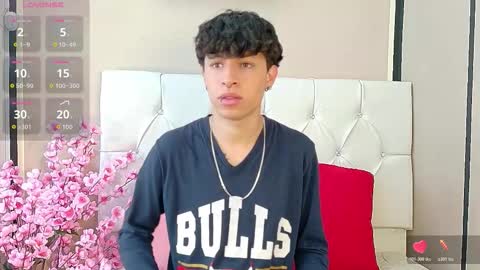 Axel Evanss online show from October 2025 12:16:01 PM