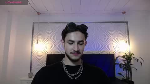 Snapshot of axel_porn_ chatting on June 2026 01:25:01 PM Axel online show from June 2026 01:25:01 PM