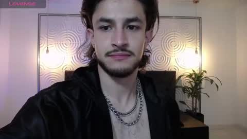 Snapshot of axel_porn_ chatting on June 2026 01:30:02 AM Axel online show from June 2026 01:30:02 AM