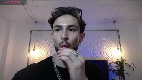 Snapshot of axel_porn_ chatting on June 2026 10:15:01 AM Axel online show from June 2026 10:15:01 AM