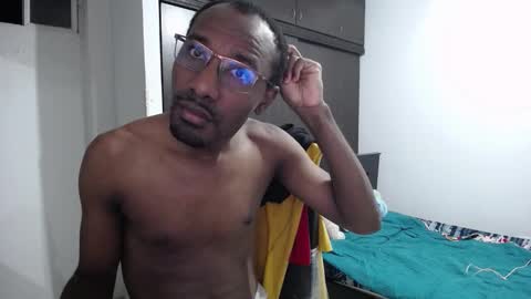 axel rios online show from February 2026 12:58:02 AM