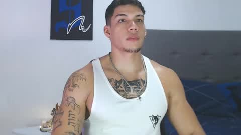 INDEPENDENT MODEL  online show from January 2025 04:07:01 AM