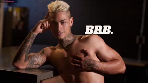 Agustin online show from January 2025 12:30:01 AM