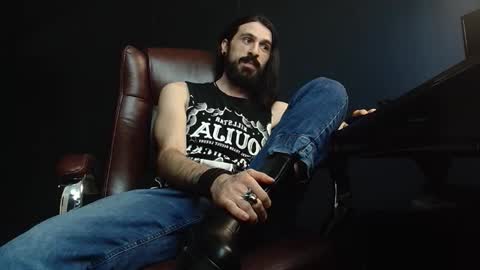 AxelColton online show from January 2025 12:18:01 PM