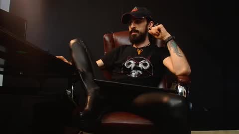 AxelColton online show from January 2025 01:20:01 PM