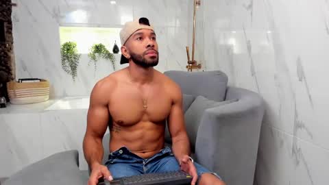 Axel Gowther online show from February 2025 12:48:02 PM