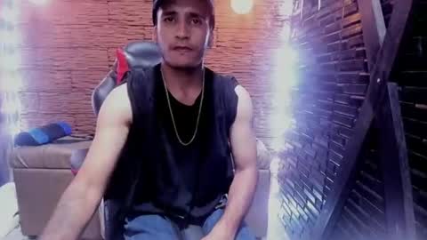 Snapshot of axell_cross2 chatting on January 2025 01:16:01 AM Axell Cross2 online show from January 2025 01:16:01 AM