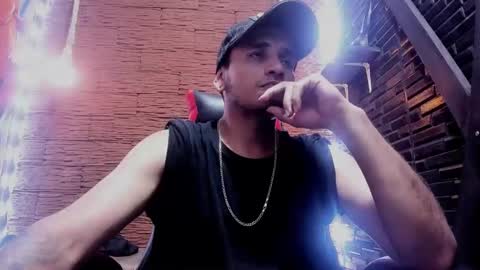 Snapshot of axell_cross2 chatting on January 2025 07:46:02 AM Axell Cross2 online show from January 2025 07:46:02 AM