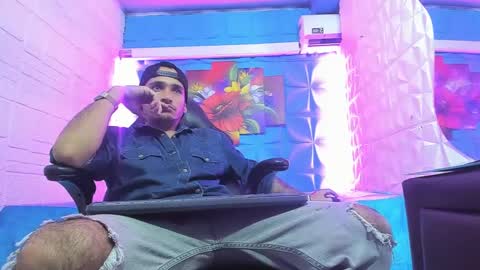 Snapshot of axell_cross2 chatting on September 2025 01:41:02 AM Axell Cross2 online show from September 2025 01:41:02 AM