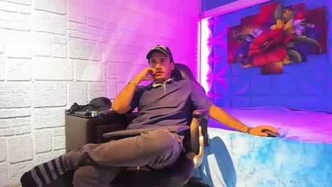 Snapshot of axell_cross2 chatting on October 2025 08:45:02 AM Axell Cross2 online show from October 2025 08:45:02 AM