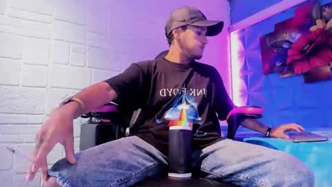 Snapshot of axell_cross2 chatting on October 2025 02:25:02 PM Axell Cross2 online show from October 2025 02:25:02 PM