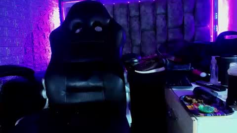 Snapshot of axell_cross2 chatting on May 2026 02:02:01 PM Axell Cross2 online show from May 2026 02:02:01 PM