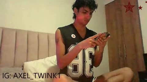 Axel  online show from November 2025 03:12:01 AM