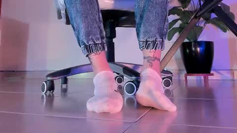 im your little femboy  ALEX   online show from September 2025 04:36:02 AM