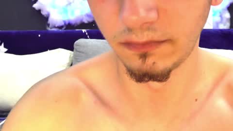 Axxel online show from October 2025 03:03:02 AM