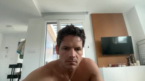 Snapshot of axelshore_ chatting on April 2026 09:58:01 AM Axel Shore online show from April 2026 09:58:01 AM