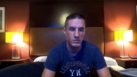 Axl online show from December 2024 04:02:02 AM