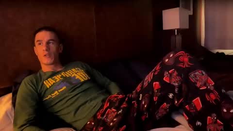 Axl online show from December 2024 01:42:02 PM