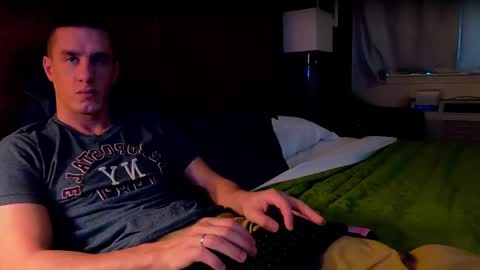 Axl online show from January 2025 08:18:01 PM