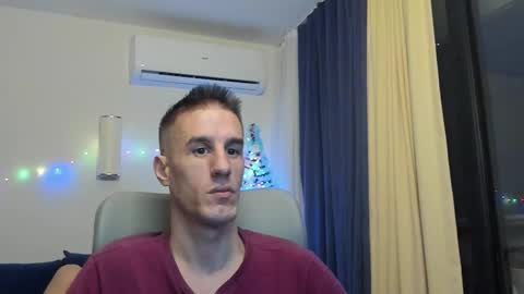 Axl online show from January 2026 02:44:01 PM